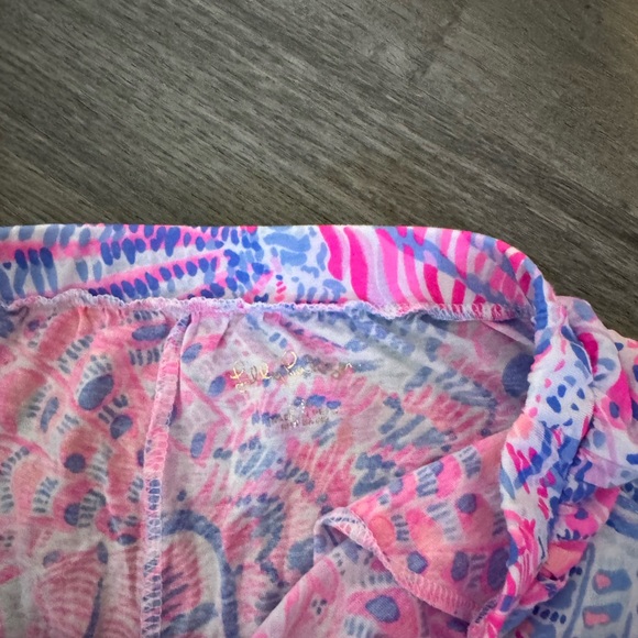 Girls Lilly Pulitzer shorts with pockets - Picture 2 of 2